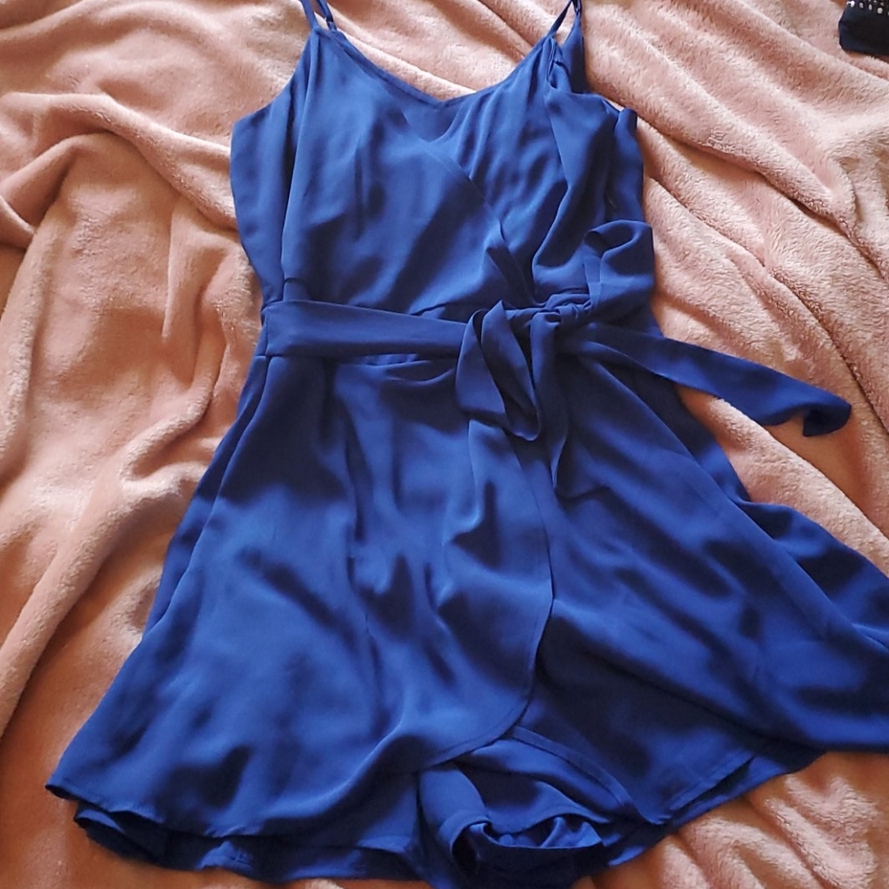 Express Romper - Picture 3 of 4